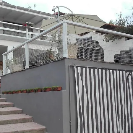 La Casa A Mare Bed & Breakfast