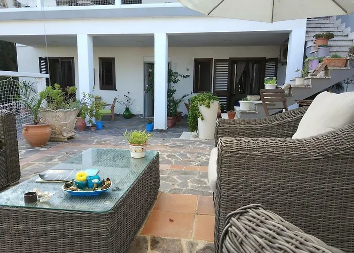 La Casa A Mare Panzió 3*