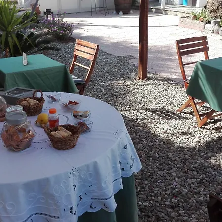 La Casa A Mare Frühstückspension Messina